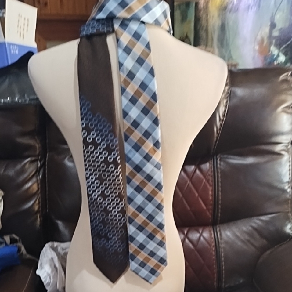 Nautica Blue and Brown Checkered Tie Mix Match All Ties 4 Sale